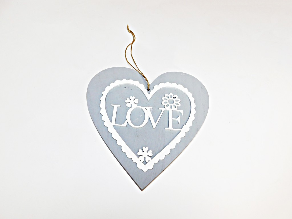 E-shop Dekorácia srdce Love 20cm